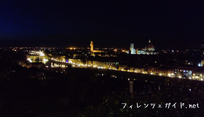 ミケランジェロ広場からの夜景